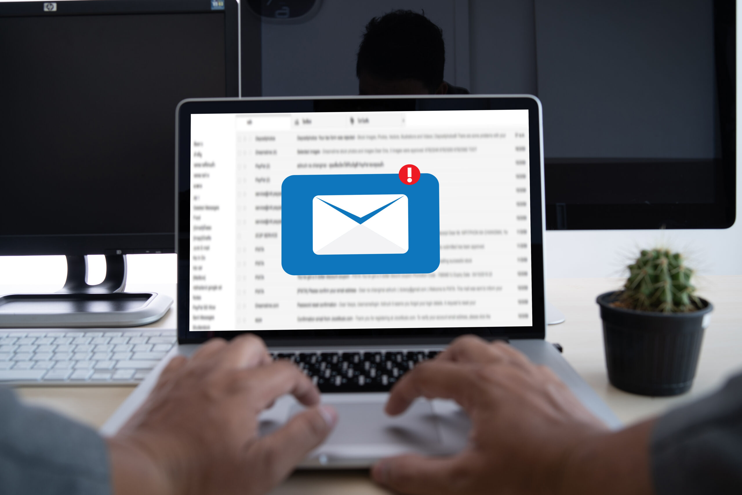 Rathaus, Kindertageseinrichtungen und Ergomar per E-Mail nicht erreichbar